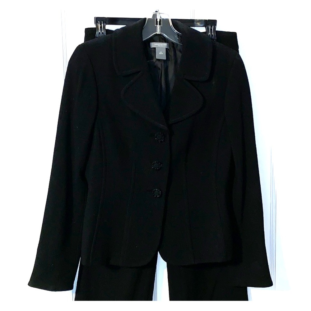 Ann Taylor winter suit jacket and pants 100% wool